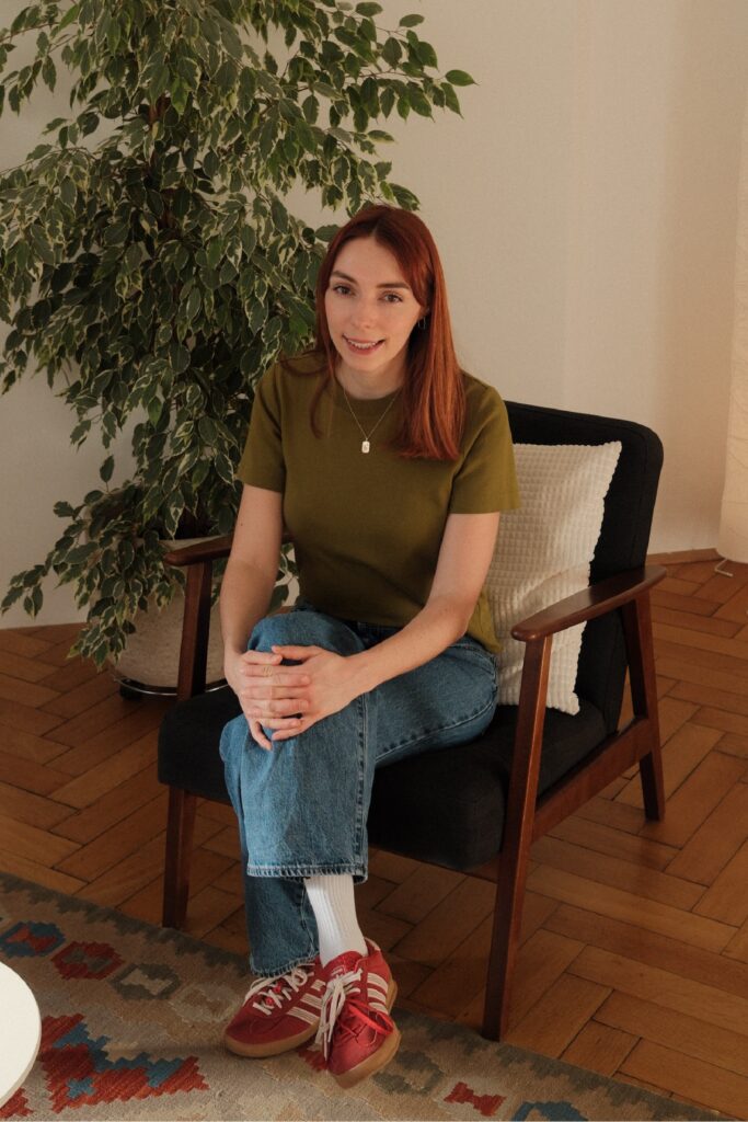Sandra Niederkofler, Klinische Psychologin in ihrer Praxis in Innsbruck